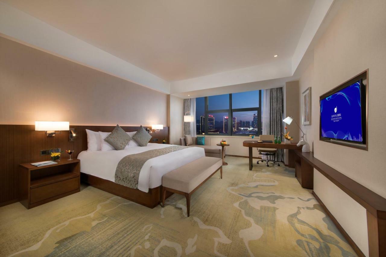 Grand New Century Hotel Jingyue Changchun Zhuanwachang Екстериор снимка